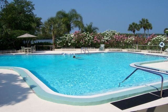 Foto del edificio - 1503 Clower Creek Dr