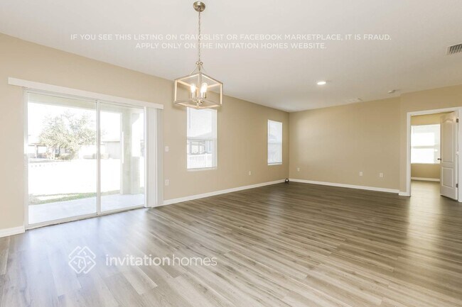 Building Photo - 16432 Treasure Point Dr