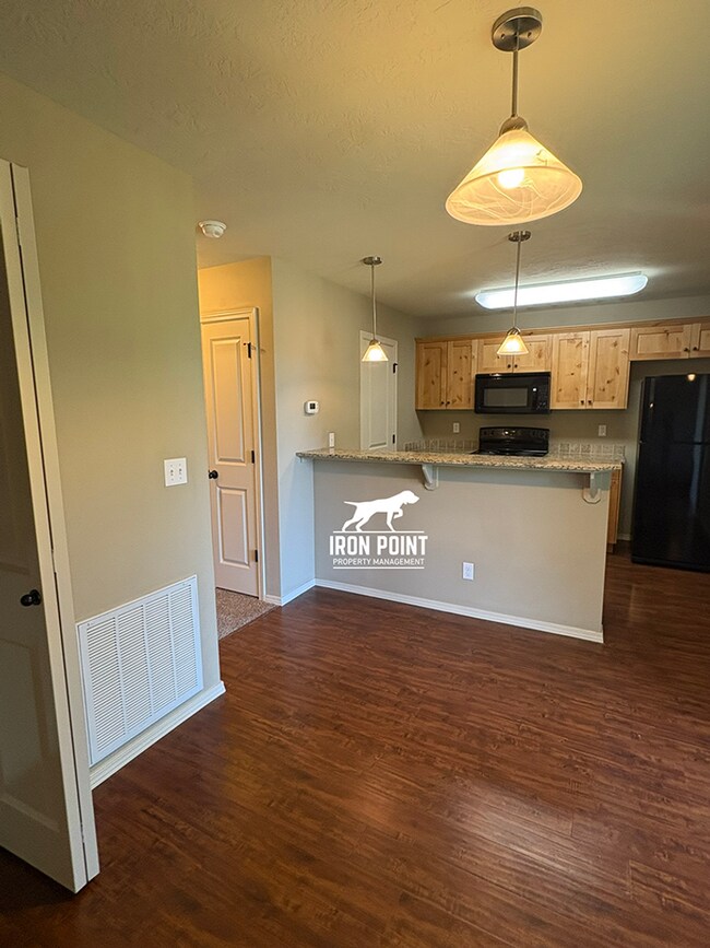 Building Photo - 16572 N Profit Cir