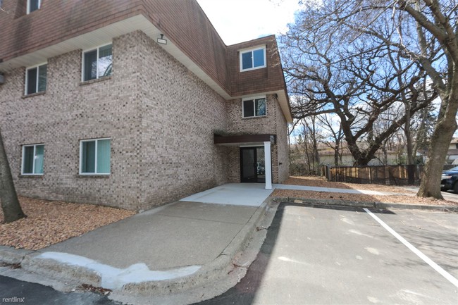 Foto del edificio - 2321 Branch Ave