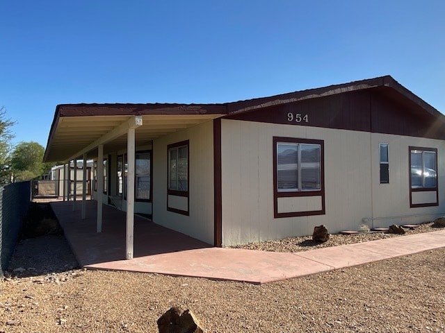 Foto del edificio - 954 Roadrunner Dr
