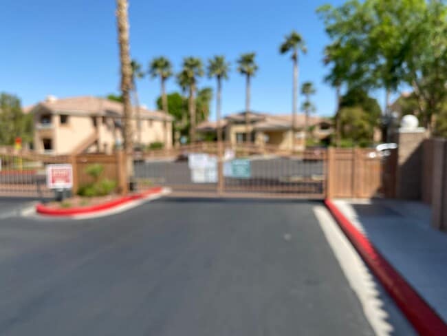 Building Photo - SE!!! Gated!! 2 Bedroom 1st Floor with Bal...