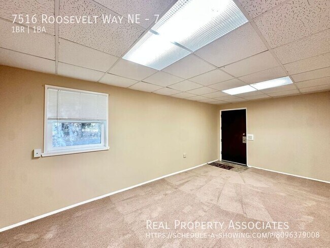 Foto del edificio - 7516 Roosevelt Way NE
