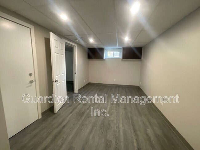 Photo du bâtiment - 105 Algoma St N