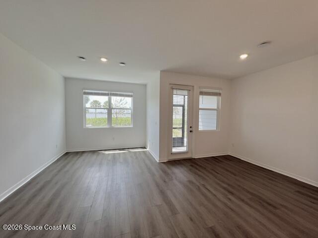 Building Photo - 1239 Bluewater Ln