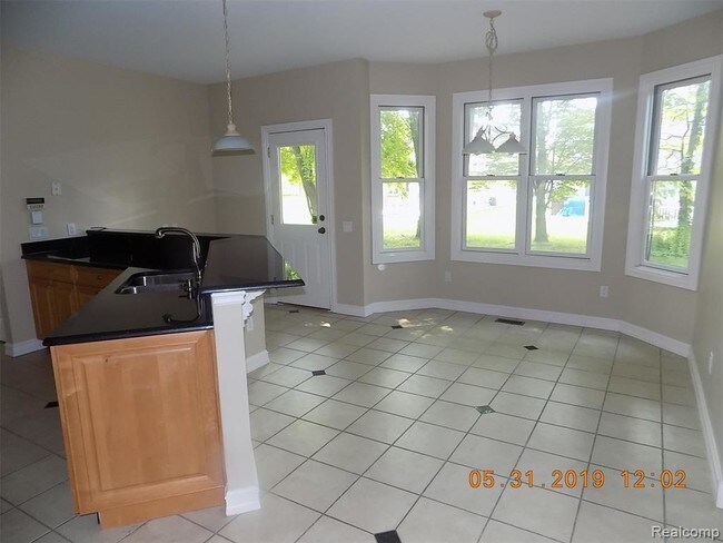 Foto del edificio - 13556 Woodland Ct