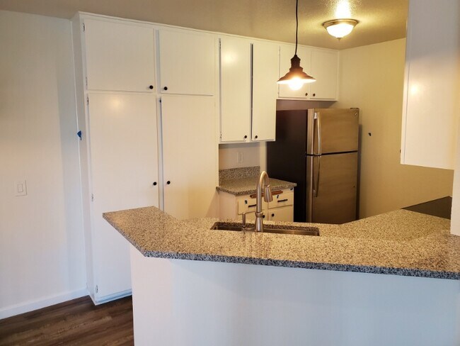 Foto del edificio - 7047 Camino Degrazia