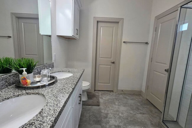 Foto del edificio - 2704 Sam Wilson St