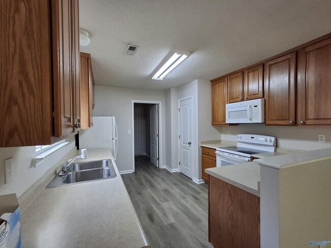 Building Photo - 131 Artesian Ln NW