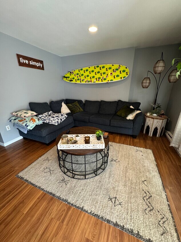 Living room - 3 Greenfield Dr