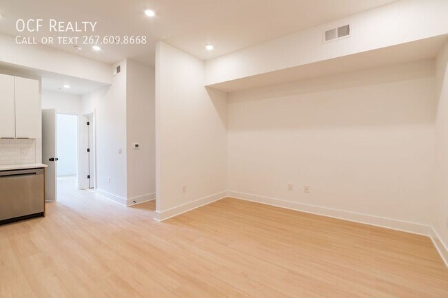 Foto del edificio - One Bed University City Apartment