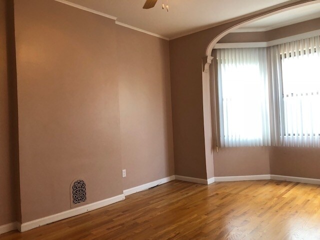 Building Photo - 204 Shippen St