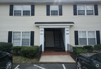 Building Photo - 925 Cleveland St
