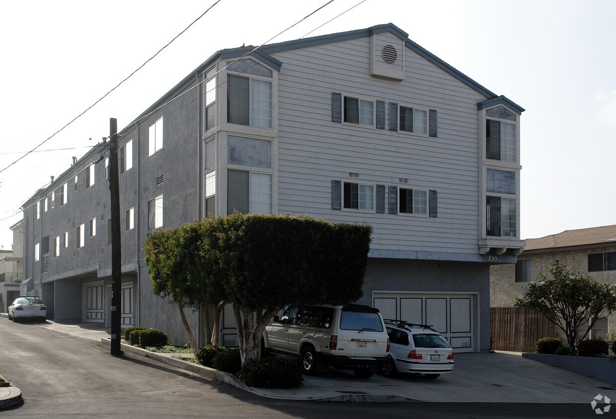 Foto del edificio - 230 Sheldon St