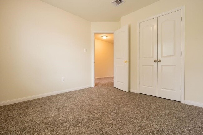 Foto del edificio - 22538 Cloverland Field Dr