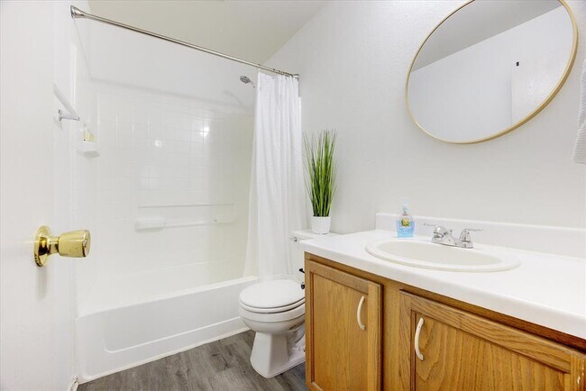 Foto del edificio - 8710 Davis Oaks Trail