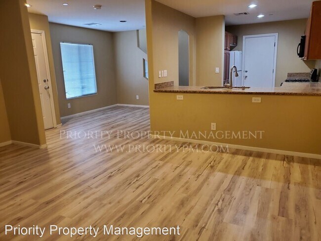 Building Photo - 3 br, 2.5 bath House - 9156 Promising Court