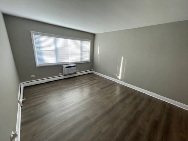 Building Photo - 21 N Dryden Pl