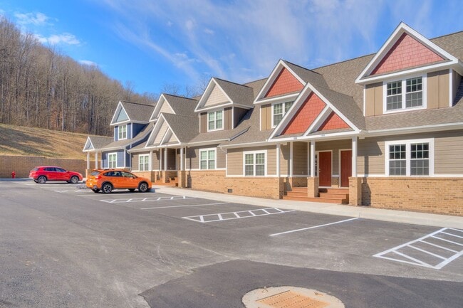 Building Photo - 91 E Main St