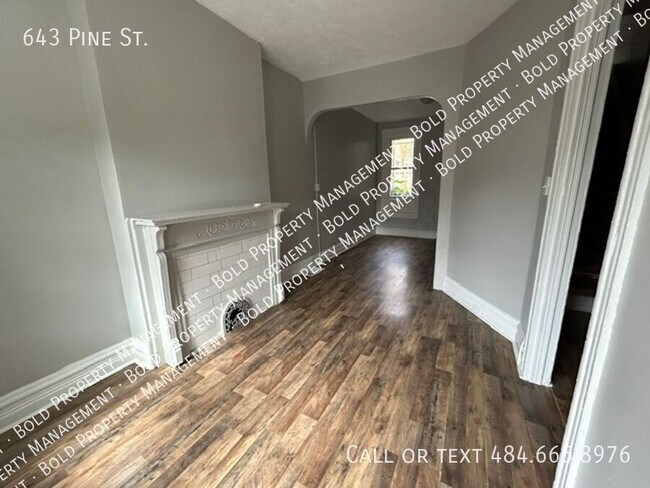 Foto del edificio - 643 Pine St