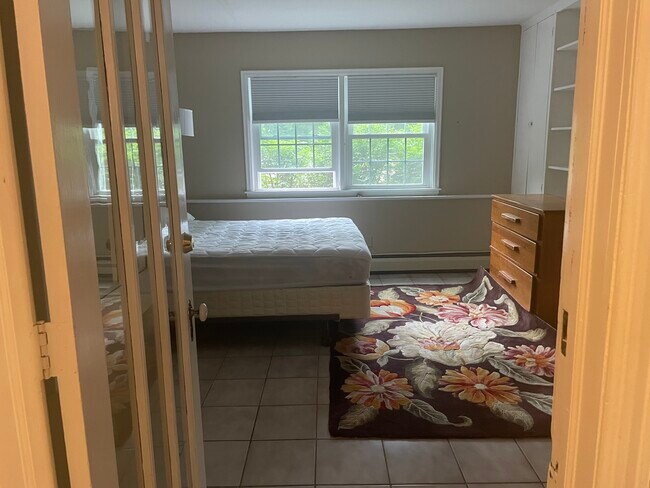 Foto del edificio - 85 Crescent Rd