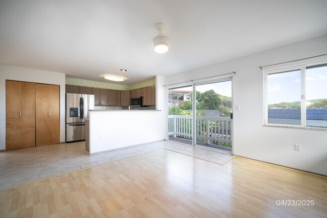 Building Photo - $3500.00 | 3br/2ba All Utilities Included ...