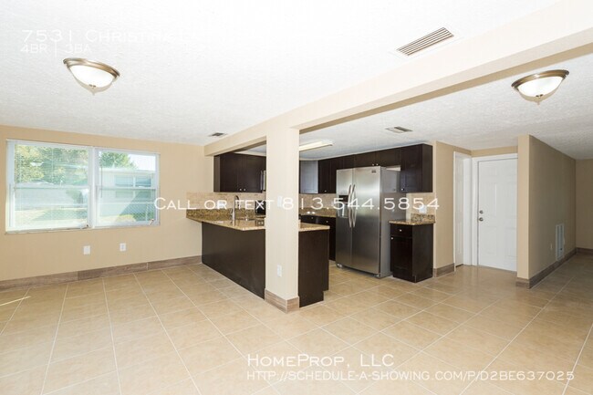 Foto del edificio - 7531 Christina Ln