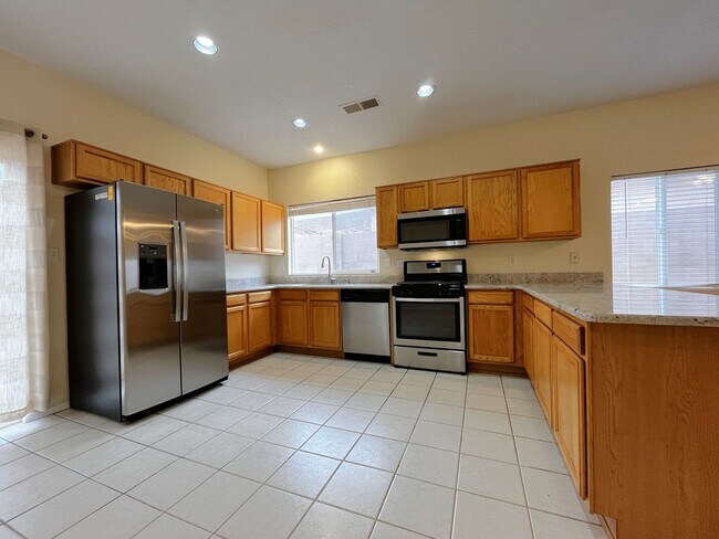 Foto del edificio - Fantastic 3 Bedroom, 2 Bath Home In The NE!