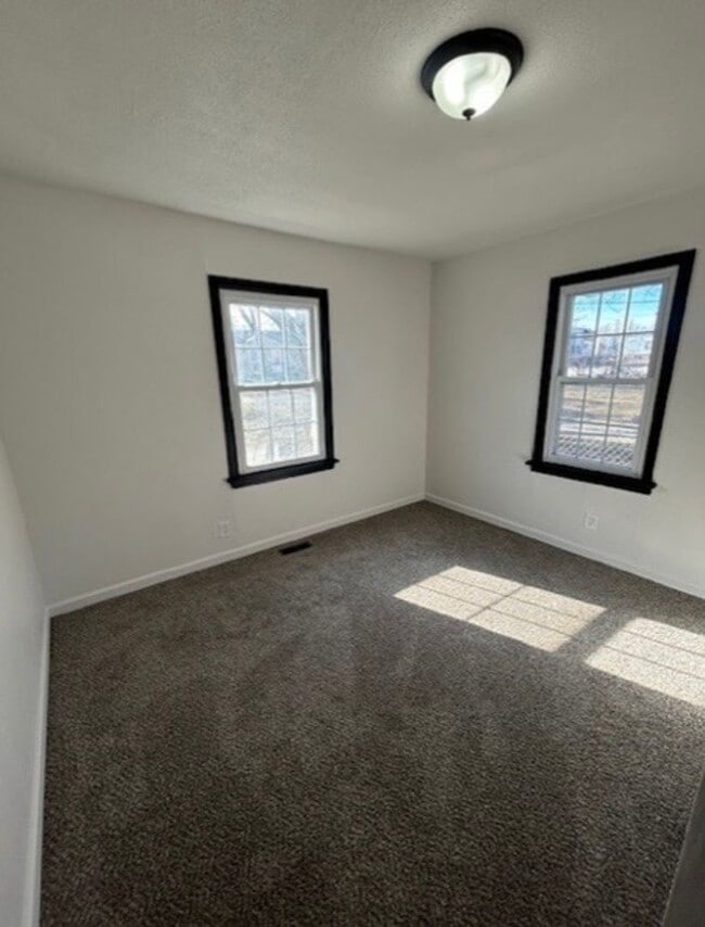 Foto del edificio - Beautiful 3BD/1BTH