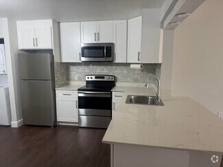 Building Photo - 4871 Arjaro Dr
