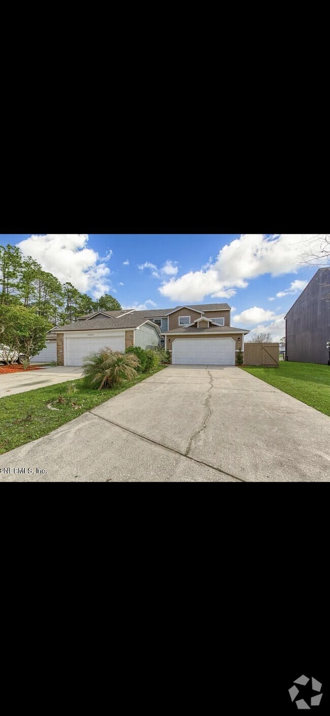 Building Photo - 10961 Peppermill Ln