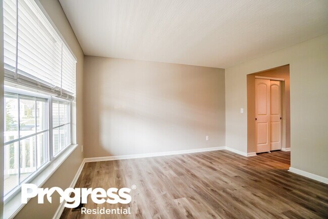 Building Photo - 77 Faulkner Dr