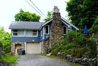 Building Photo - 1 Log Cabin Terrace