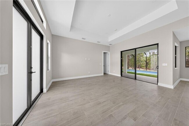 Foto del edificio - 1204 Moore Ave