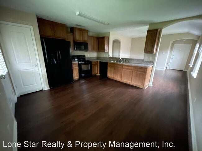 Building Photo - 3 br, 2 bath House - 2903 Montague County ...