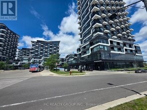 Building Photo - 297 Oak Walk Dr