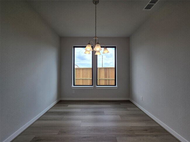 Building Photo - 29710 Burcreek Ln
