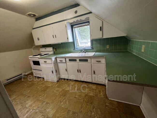 Building Photo - 150-154 Baumgardner Rd