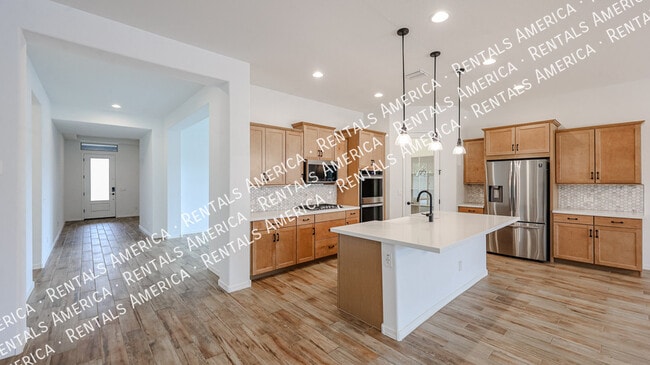 Building Photo - 19060 Rancho Dr