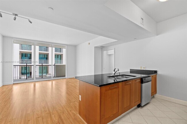 Building Photo - 4100 Salzedo St