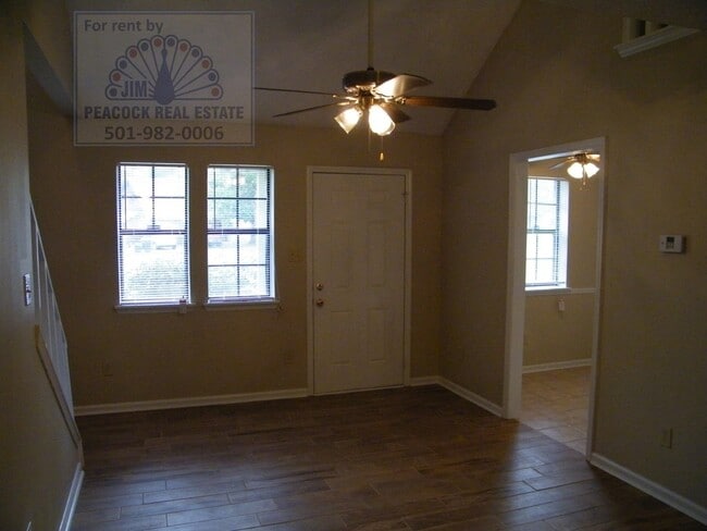 Building Photo - 93 Sycamore Cir