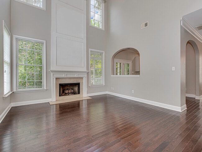 Living Room - 2124 Sablewood Dr