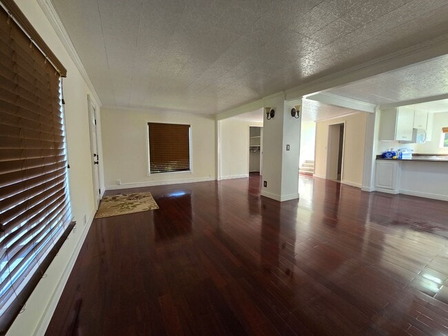 Foto del edificio - Montesano Historic Home for Rent