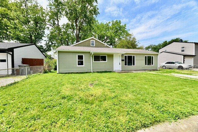 Building Photo - 3550 Eisenhower Dr