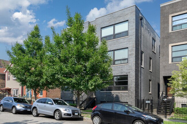Building Photo - 1629 S Miller St