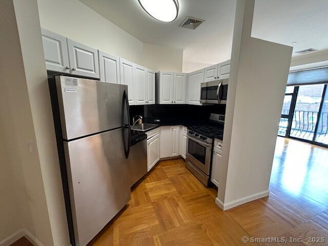 Foto principal - 79 Prospect St