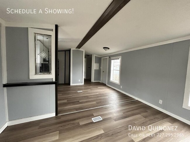 Foto del edificio - 4614 E Old Trail Rd