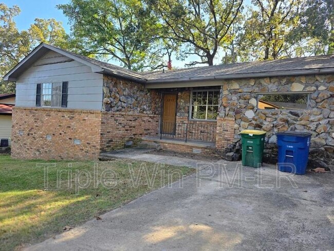 Foto del edificio - 5505 Crescent Dr