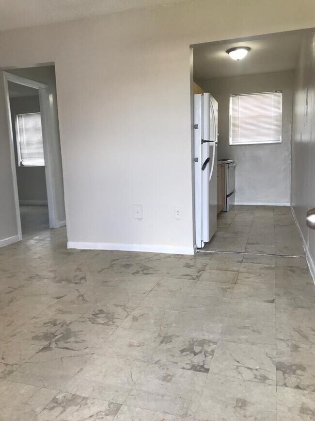 Photo - 2 Bedroom in Miami on NW 2nd Ct Apartment