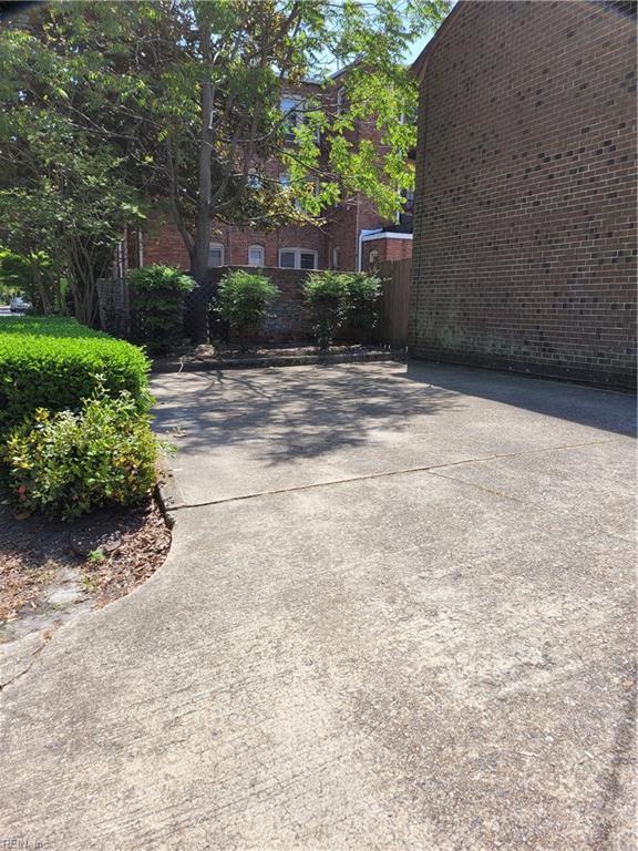Foto del edificio - 811 Maury Ave